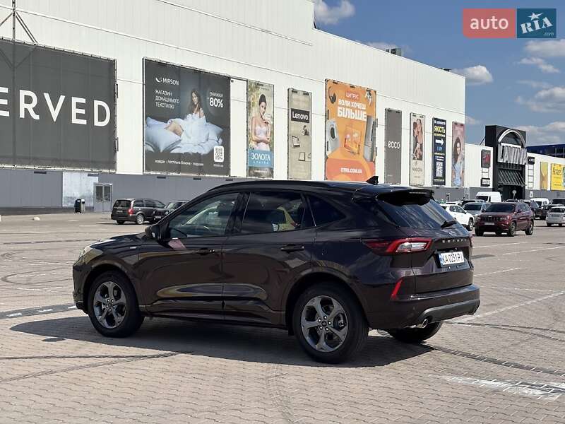 Внедорожник / Кроссовер Ford Escape 2023 в Киеве