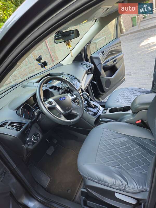Внедорожник / Кроссовер Ford Escape 2014 в Кропивницком