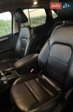 Внедорожник / Кроссовер Ford Escape 2020 в 