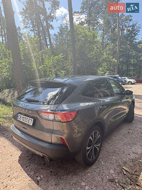 Внедорожник / Кроссовер Ford Escape 2021 в Киеве