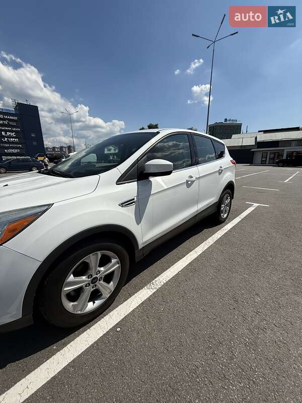Ford Escape 2015