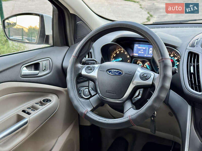 Внедорожник / Кроссовер Ford Escape 2014 в Киеве