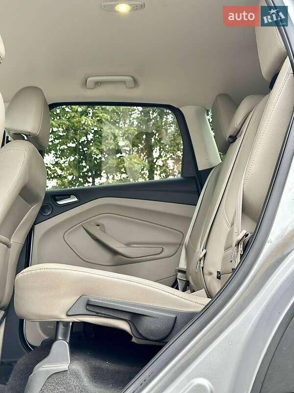 Внедорожник / Кроссовер Ford Escape 2016 в Бурштыне фото 16 Внедорожник / Кроссовер Ford Escape 2016 в Бурштыне