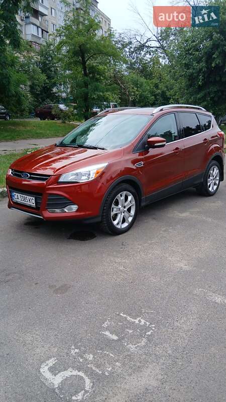 Внедорожник / Кроссовер Ford Escape 2016 в Киеве