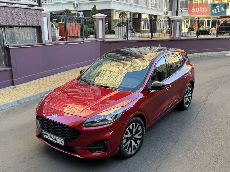 Внедорожник / Кроссовер Ford Escape 2020 в Одессе