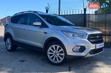 Внедорожник / Кроссовер Ford Escape 2019 в Киеве