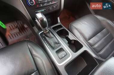 Внедорожник / Кроссовер Ford Escape 2018 в 