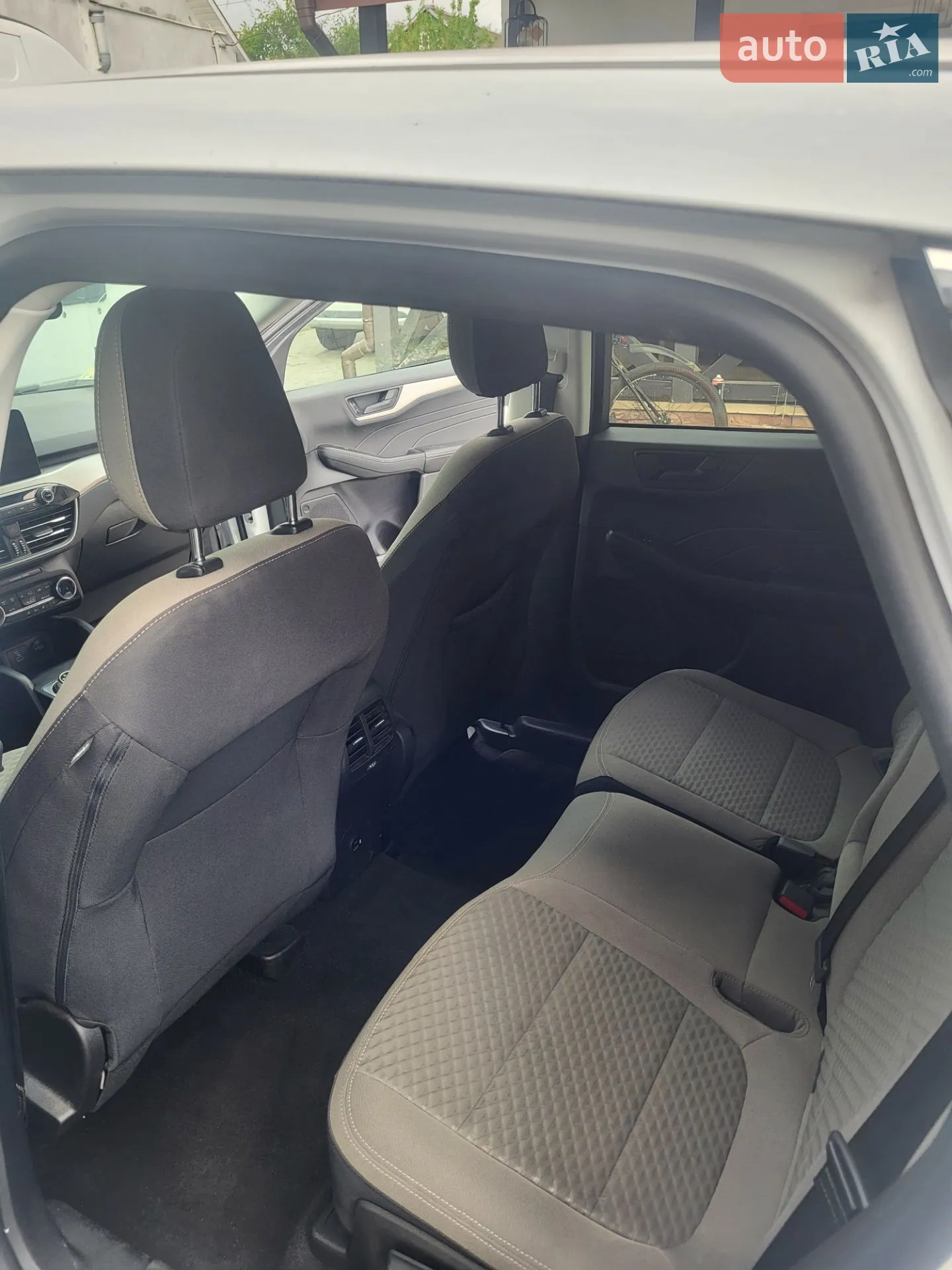 Ford Escape 2022 VIN 1FMCU0EZ0NUB90323 фото оголошення 20 з 31