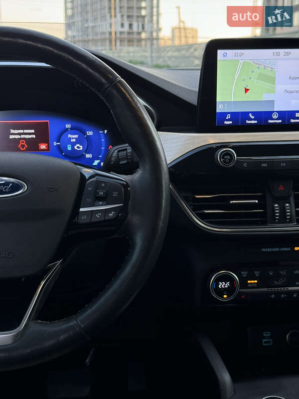 Внедорожник / Кроссовер Ford Escape 2021 в Киеве