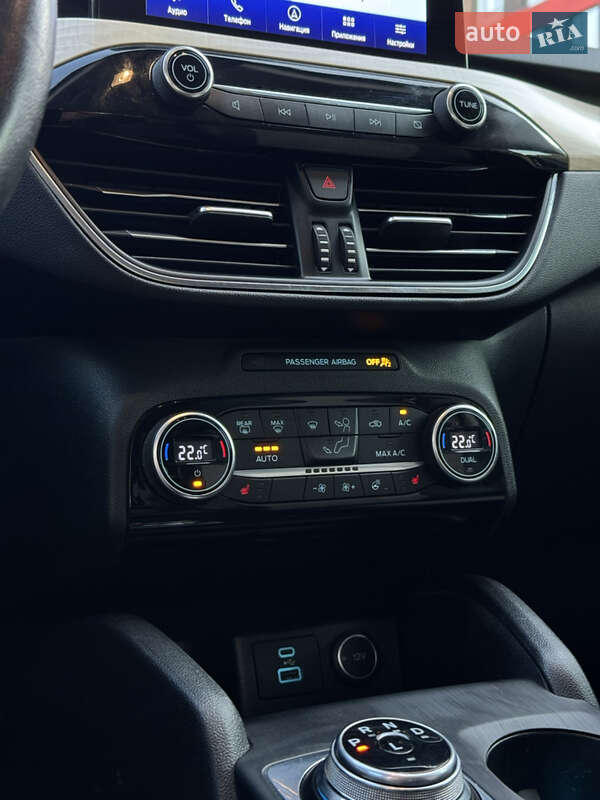 Внедорожник / Кроссовер Ford Escape 2021 в Киеве фото 43 Внедорожник / Кроссовер Ford Escape 2021 в Киеве