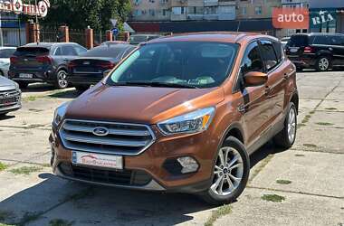 Внедорожник / Кроссовер Ford Escape 2016 в 