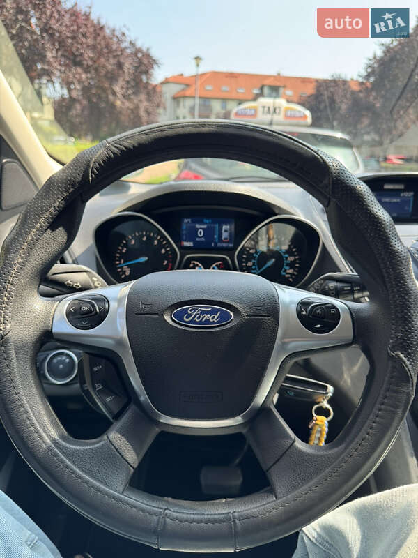 Внедорожник / Кроссовер Ford Escape 2015 в Львове фото 10 Внедорожник / Кроссовер Ford Escape 2015 в Львове