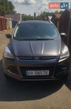 Позашляховик / Кросовер Ford Escape 2015 в Києві