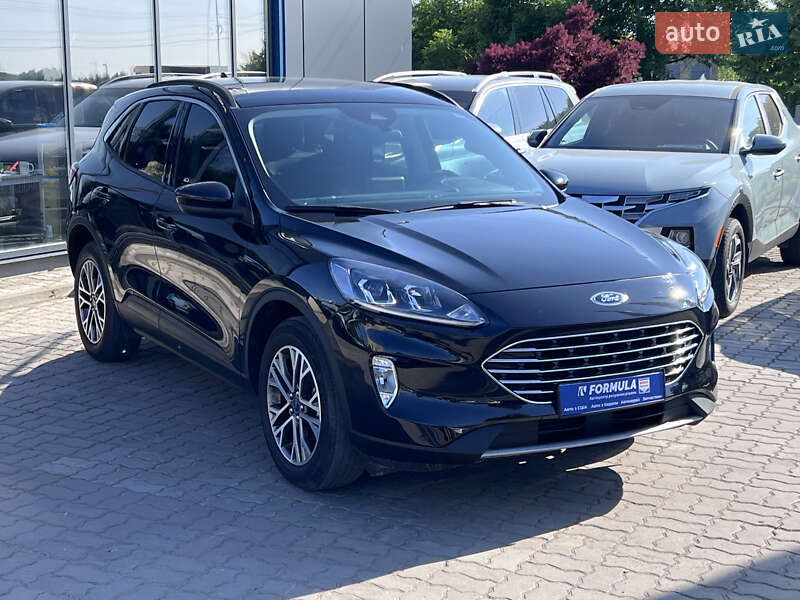 Внедорожник / Кроссовер Ford Escape 2020 в Нововолынске