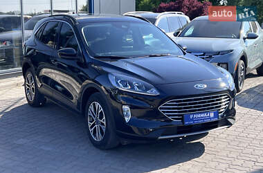 Внедорожник / Кроссовер Ford Escape 2020 в 