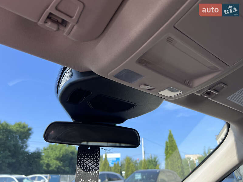 Внедорожник / Кроссовер Ford Escape 2020 в Нововолынске