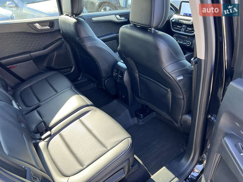 Внедорожник / Кроссовер Ford Escape 2020 в Нововолынске