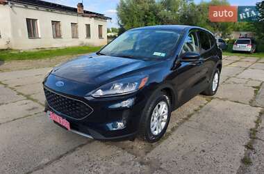 Внедорожник / Кроссовер Ford Escape 2021 в Стрые