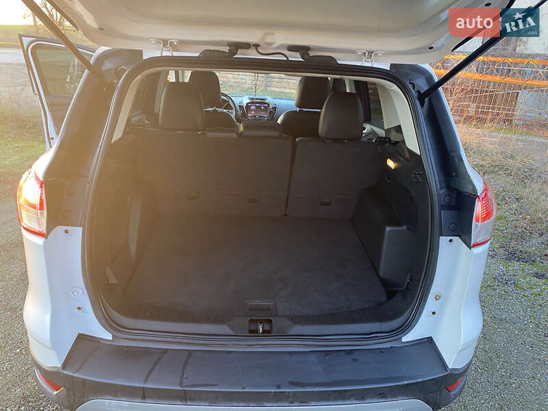 Внедорожник / Кроссовер Ford Escape 2012 в Мельнице-Подольской
