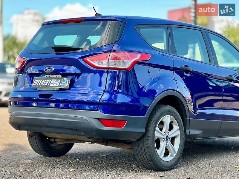 Внедорожник / Кроссовер Ford Escape 2015 в Киеве