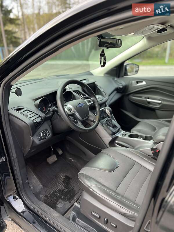Внедорожник / Кроссовер Ford Escape 2015 в Славуте