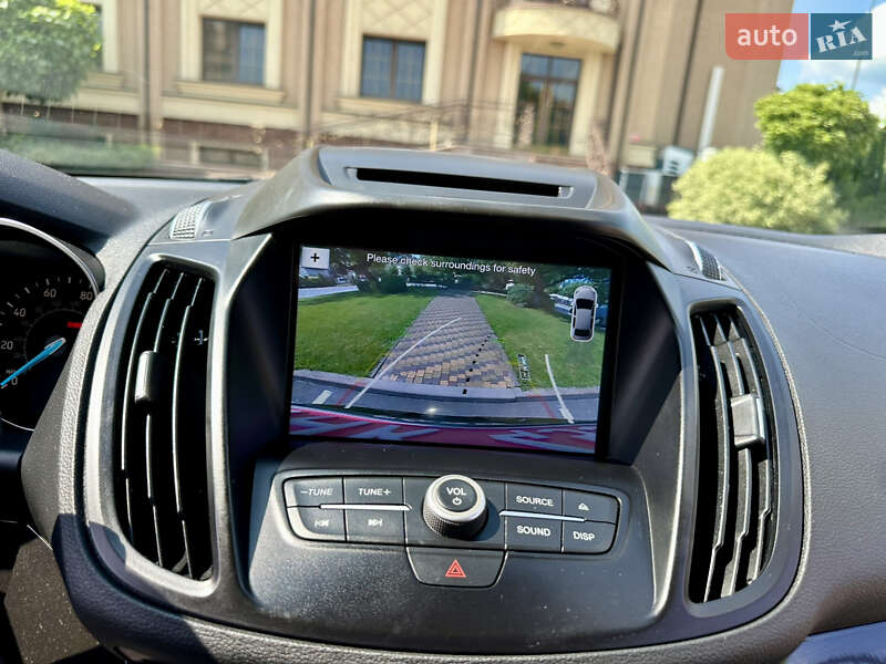 Внедорожник / Кроссовер Ford Escape 2017 в Киеве