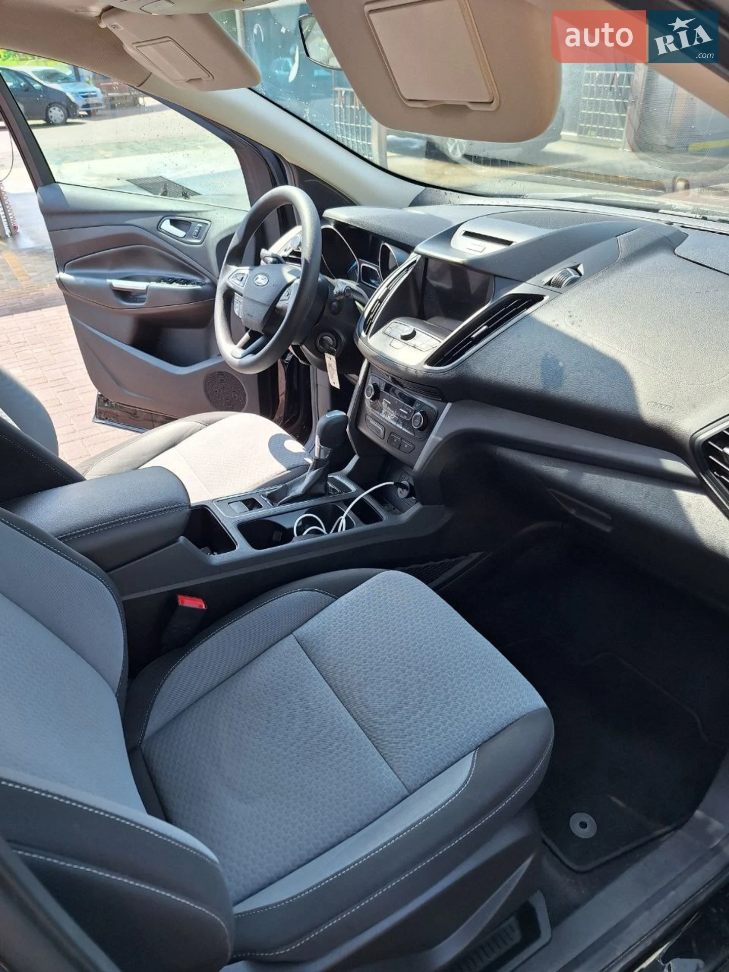 2017 Ford Escape - мініатюра 12