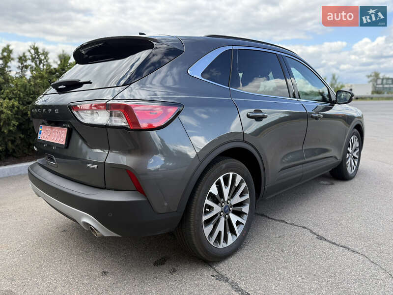 Внедорожник / Кроссовер Ford Escape 2020 в Днепре