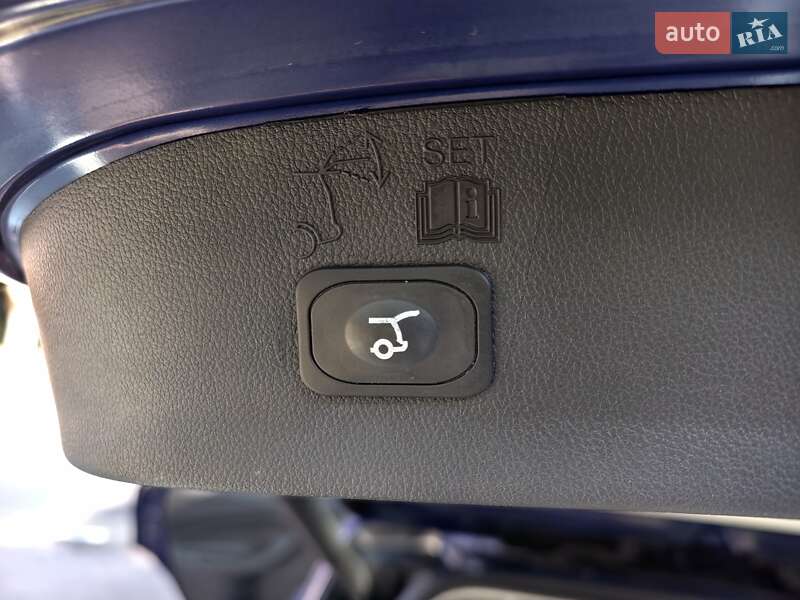 Внедорожник / Кроссовер Ford Escape 2014 в Одессе
