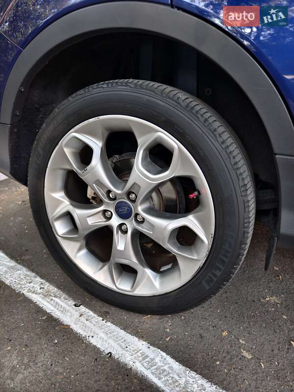 Внедорожник / Кроссовер Ford Escape 2014 в Одессе