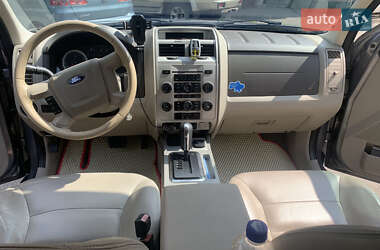 Внедорожник / Кроссовер Ford Escape 2007 в 