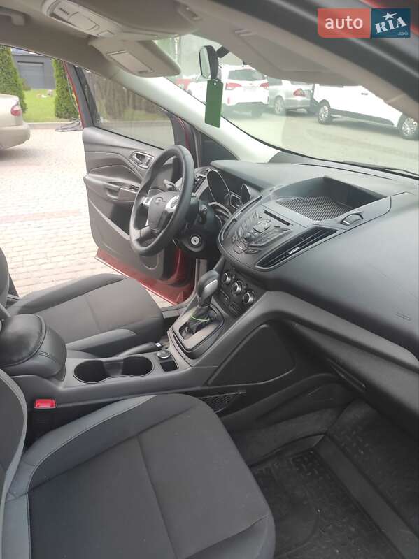 Внедорожник / Кроссовер Ford Escape 2014 в Ивано-Франковске