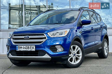 Внедорожник / Кроссовер Ford Escape 2018 в 