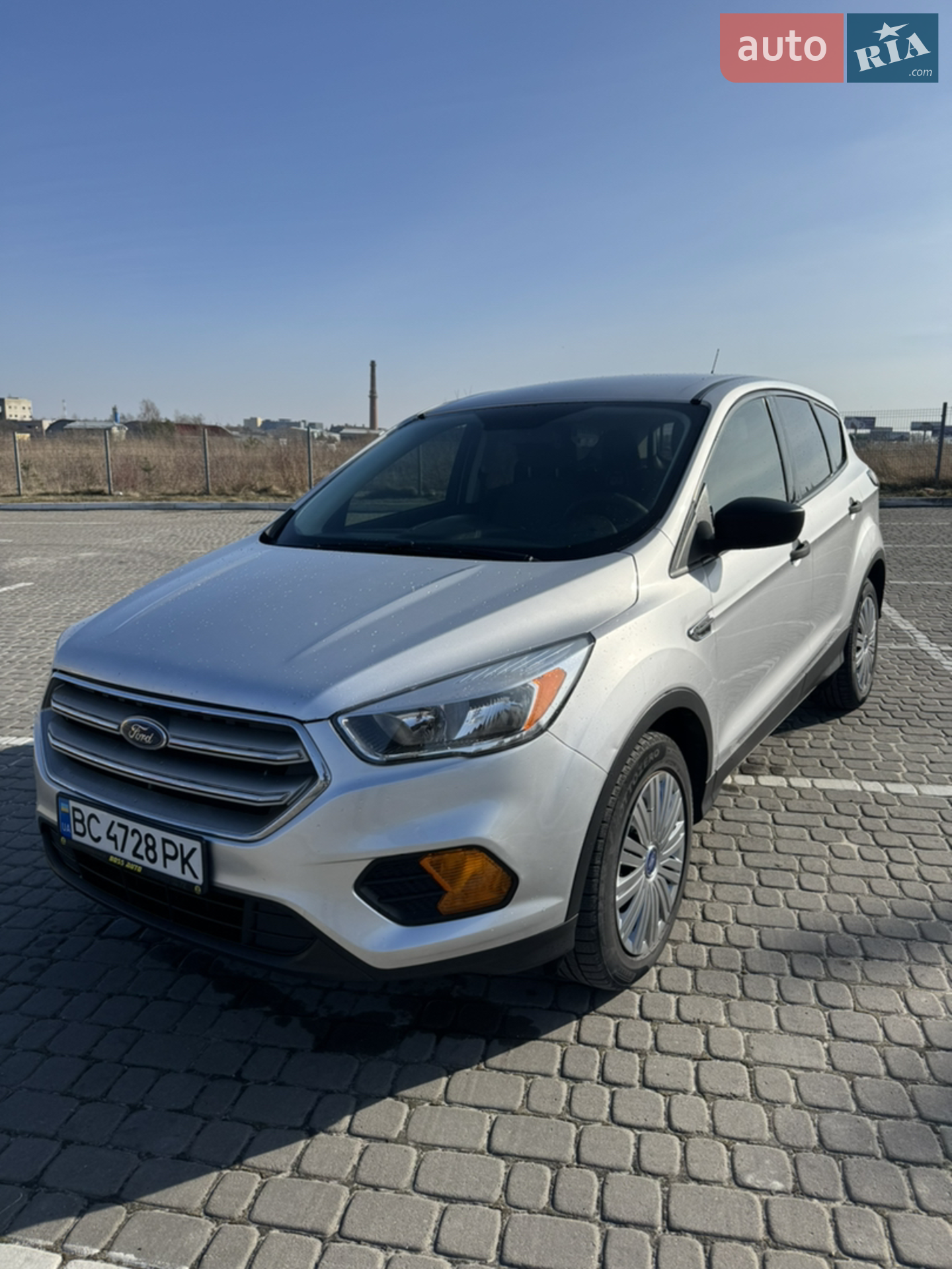 2017 Ford Escape - мініатюра 2