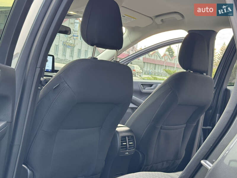 Внедорожник / Кроссовер Ford Escape 2023 в Днепре