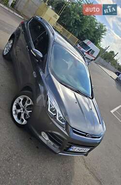 Внедорожник / Кроссовер Ford Escape 2014 в 