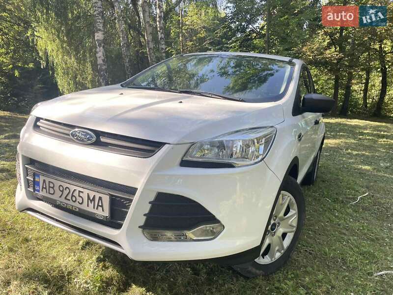 Внедорожник / Кроссовер Ford Escape 2015 в Виннице