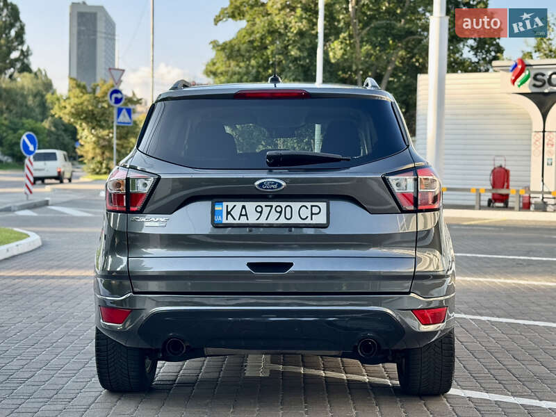 Внедорожник / Кроссовер Ford Escape 2018 в Киеве