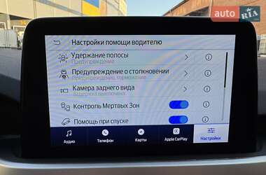 Внедорожник / Кроссовер Ford Escape 2020 в 