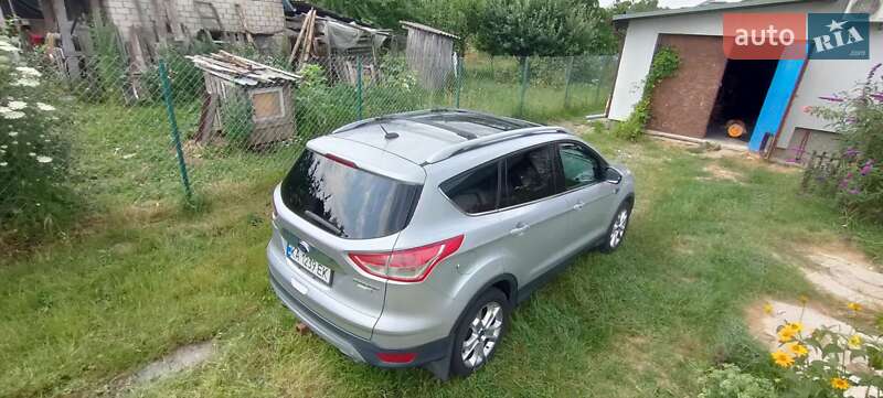 Внедорожник / Кроссовер Ford Escape 2015 в Гореничах