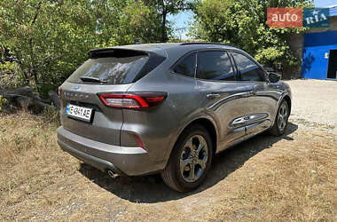 Внедорожник / Кроссовер Ford Escape 2023 в 