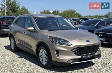 Внедорожник / Кроссовер Ford Escape 2020 в Ивано-Франковске