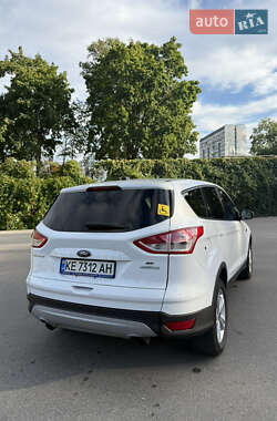 Внедорожник / Кроссовер Ford Escape 2013 в 