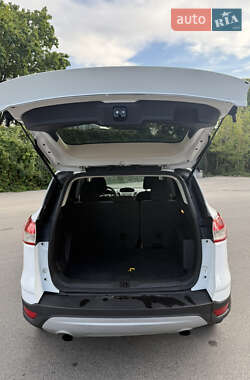 Внедорожник / Кроссовер Ford Escape 2013 в 
