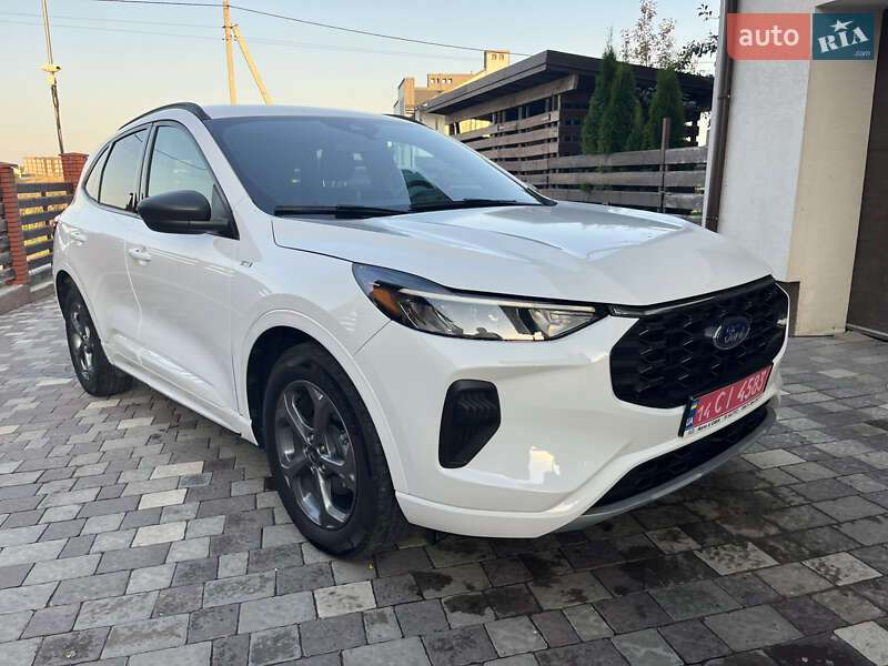 Внедорожник / Кроссовер Ford Escape 2023 в Львове