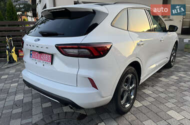Внедорожник / Кроссовер Ford Escape 2023 в 