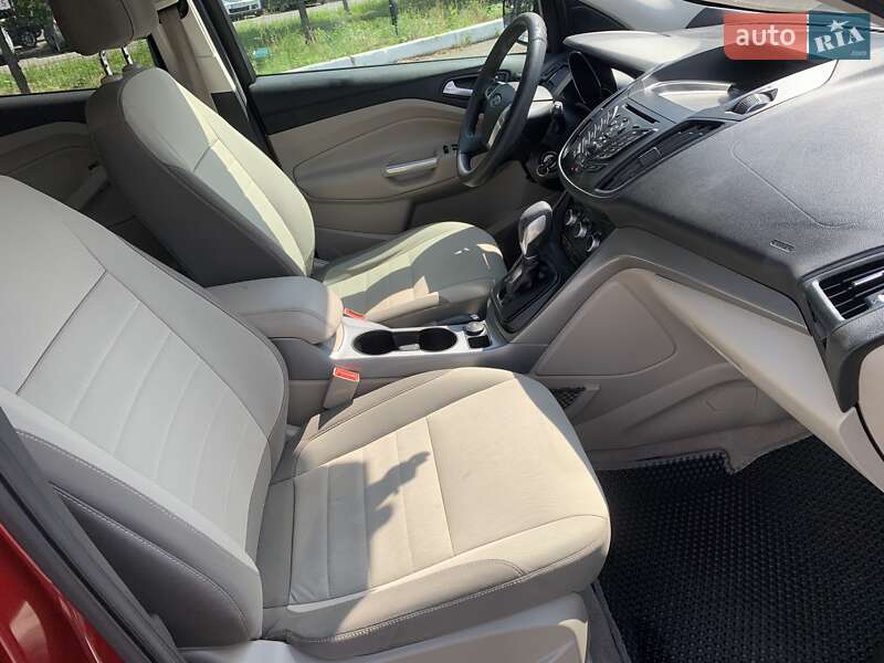 Внедорожник / Кроссовер Ford Escape 2014 в Киеве