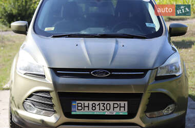 Позашляховик / Кросовер Ford Escape 2012 в Чечельнику
