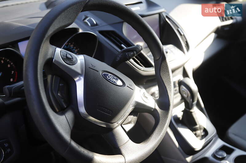 Внедорожник / Кроссовер Ford Escape 2012 в Чечельнике