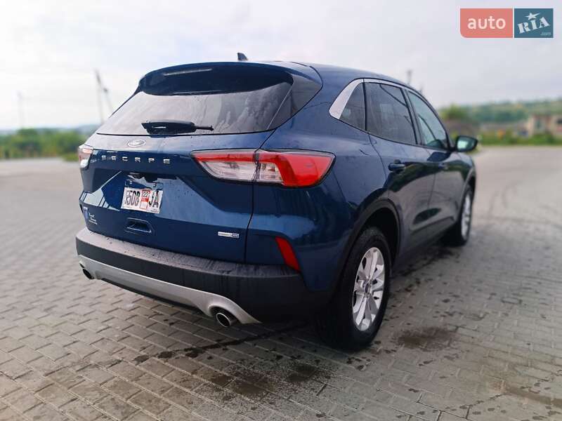 Внедорожник / Кроссовер Ford Escape 2019 в Золочеве